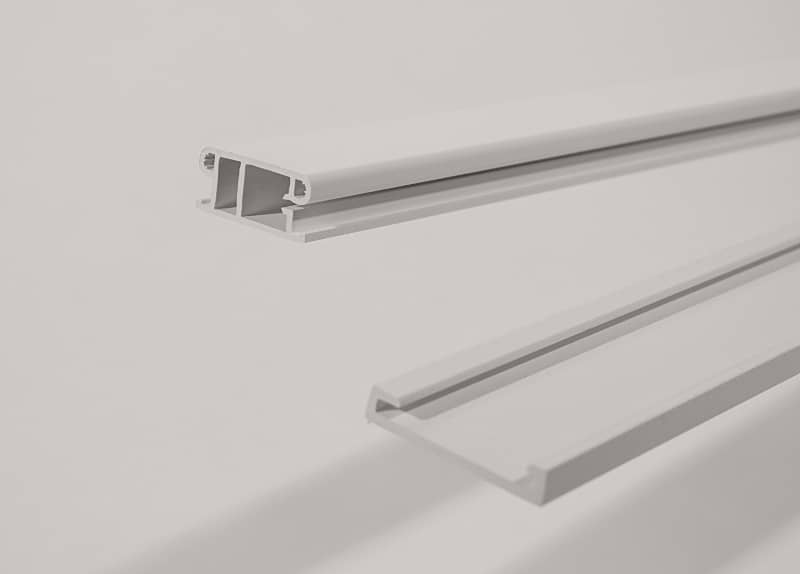 Cool strip hanging system - EXTRUFLEX